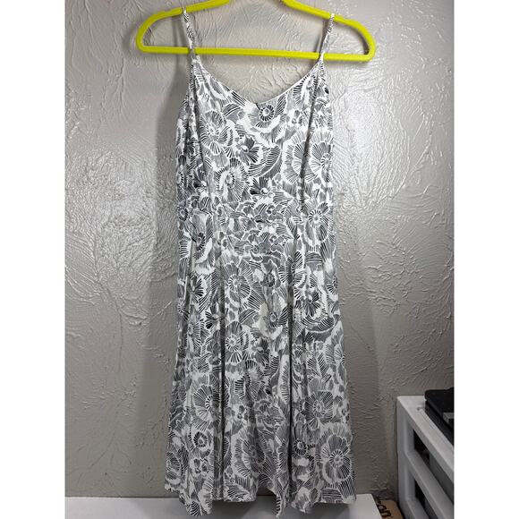 Old Navy Womens Spaghetti Strap Floral Beach Scene Dress Monochrome Size Large - Picture 1 of 5